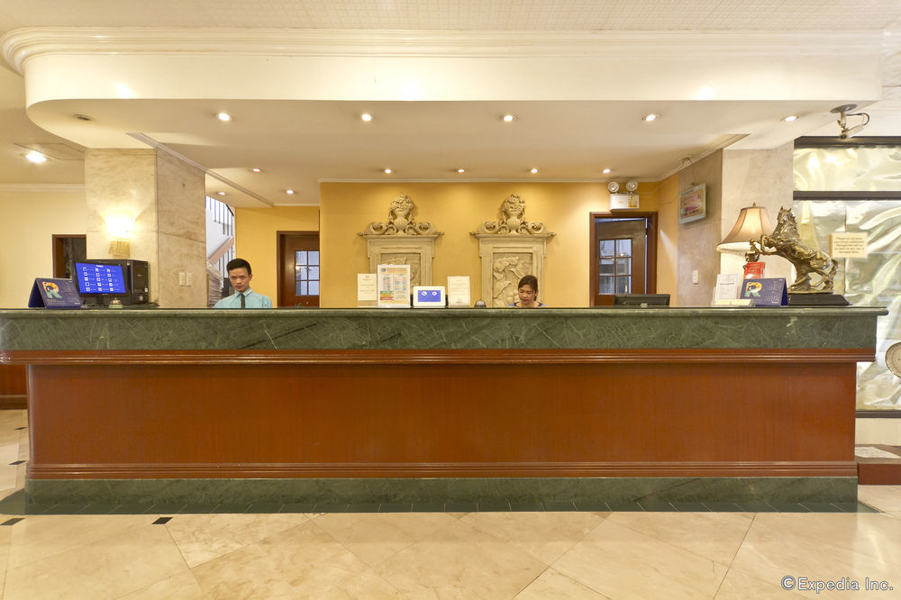 Diplomat Hotel Cebu Extérieur photo